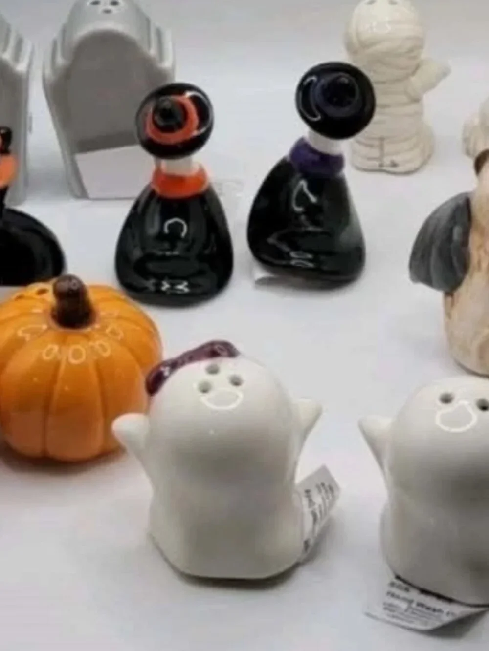 7 Sets 2026 Cracker Barrel Halloween Salt & Pepper Shakers New Summerween